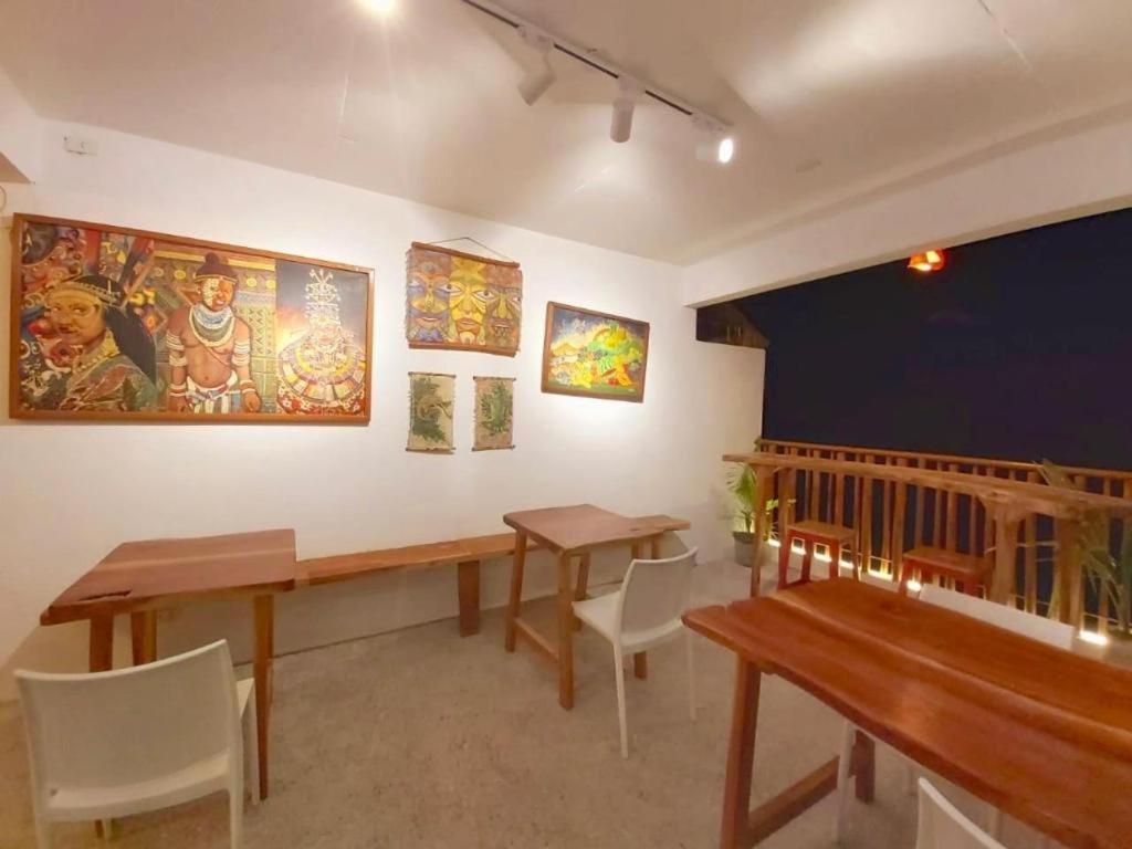 Hannah Hotel Balabag  Εξωτερικό φωτογραφία