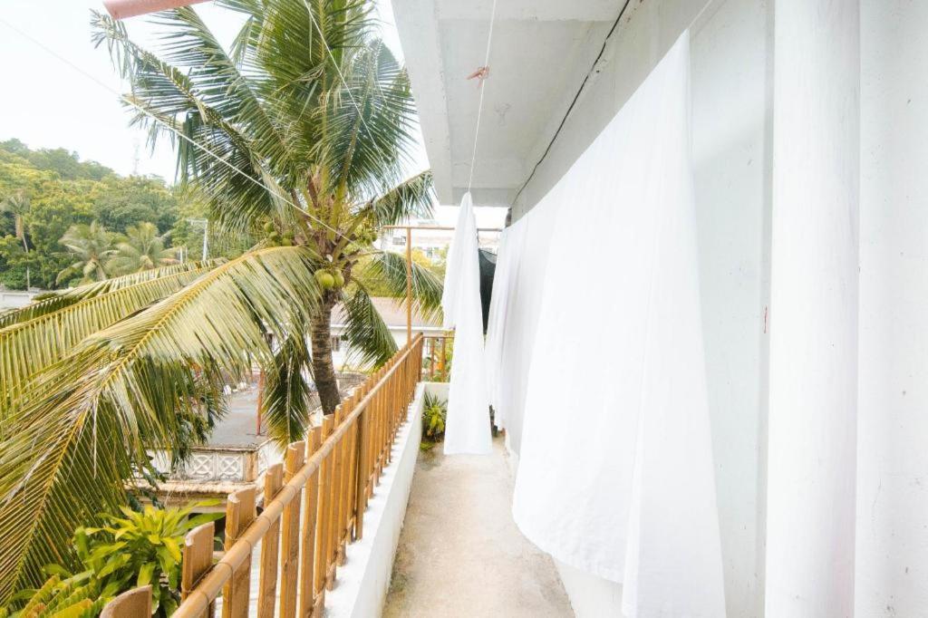 Hannah Hotel Balabag  Εξωτερικό φωτογραφία